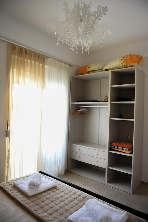Dimitris' & Valentina'S Home 플라키아스 외부 사진