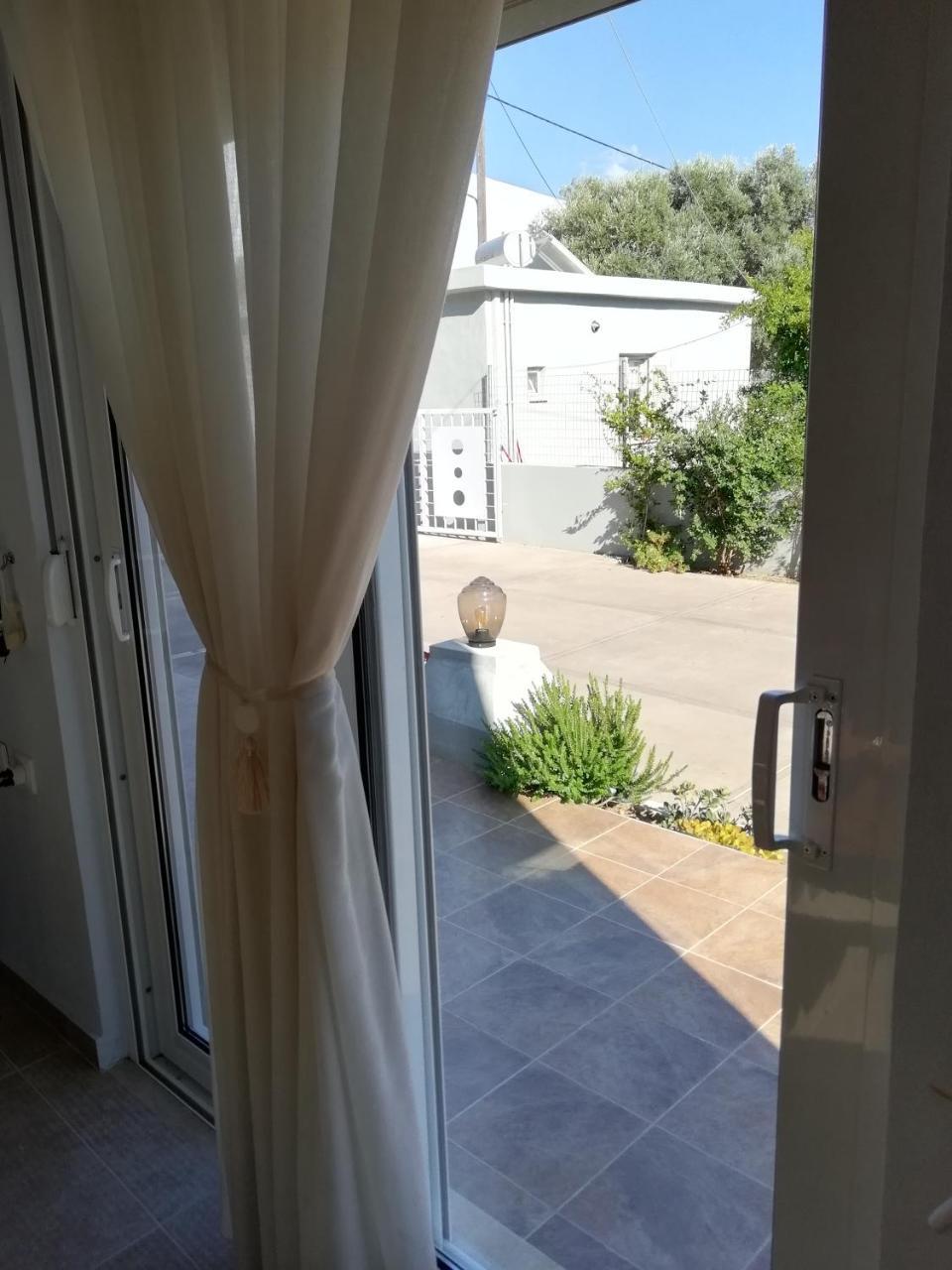 Dimitris' & Valentina'S Home 플라키아스 외부 사진